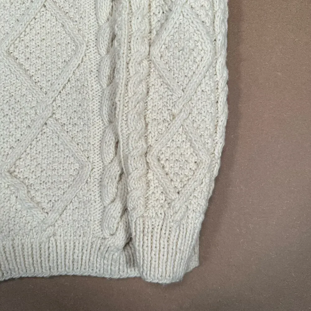 Vintage Cream Cable Knit Chunky Sweater Textured Knit Pullover Cozy Winter Small